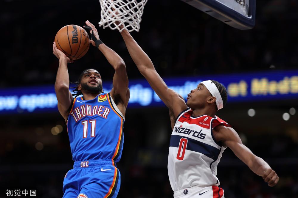 层对未来发 层对未来发