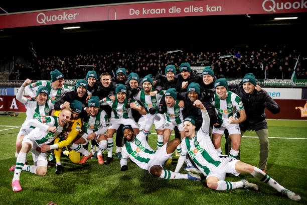 即将辞去其 即将辞去其