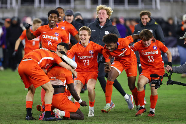 第六届全国 第六届全国