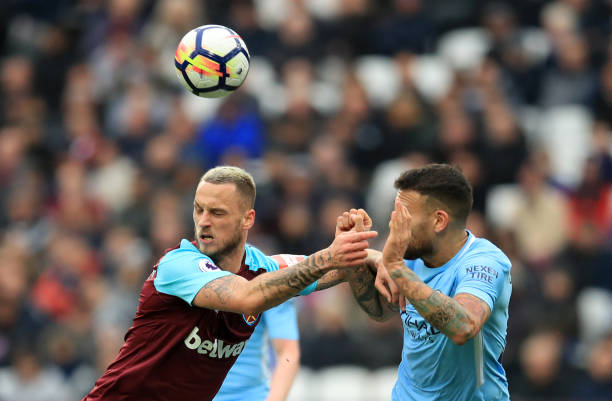 祝福纷至沓 祝福纷至沓